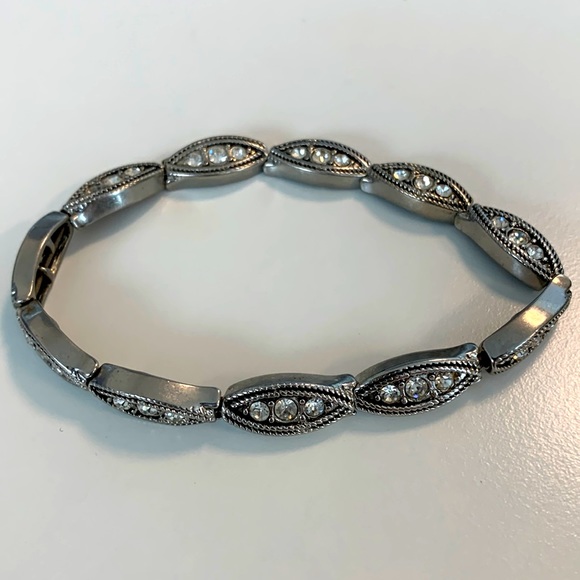 LIA SOPHIA vintage look Tri-Stone Elastic Stretch Bracelet 6" - Picture 1 of 3